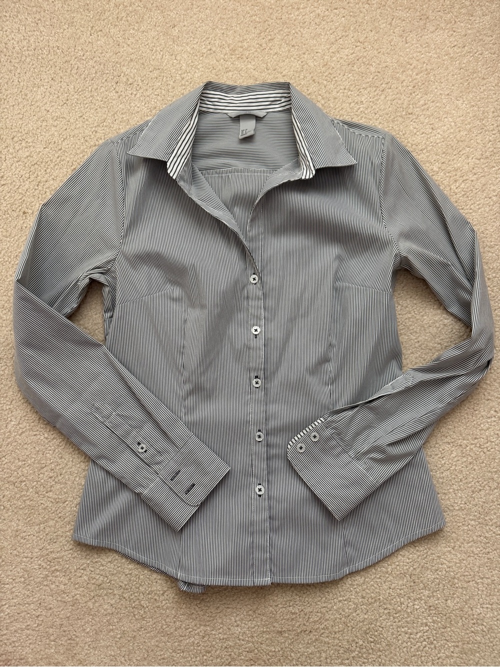 H&M Pinstripe Button Down Collared Shirt Size 8